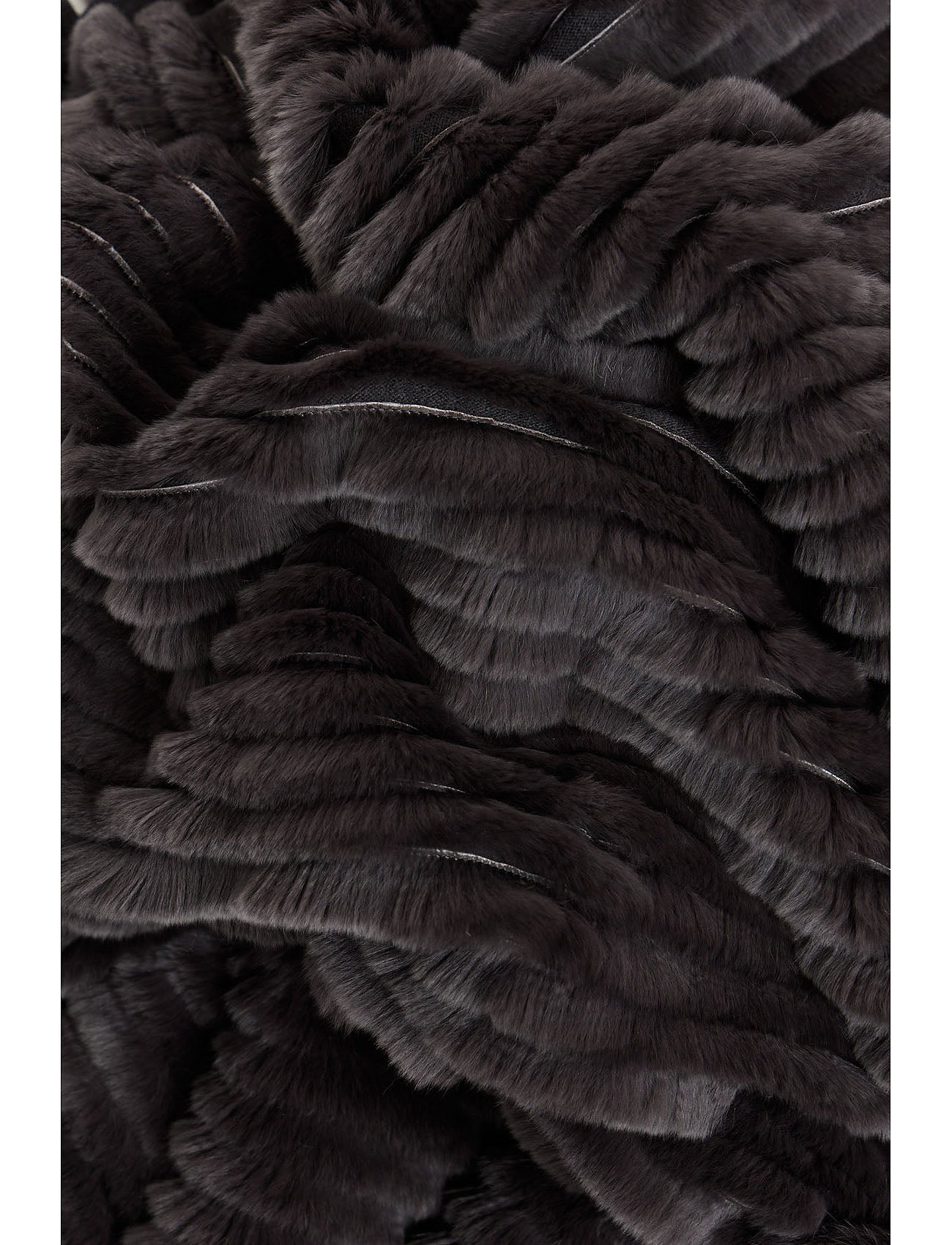 Felldecke auf Wolle - basalt grau - 140x170cm